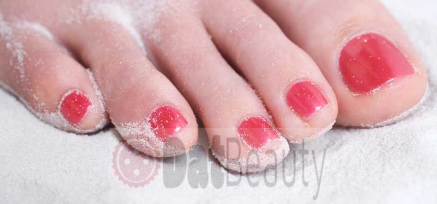 Can you put Shellac on toenails?