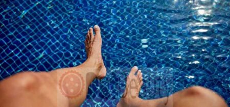 Swimming – how to avoid tanning?